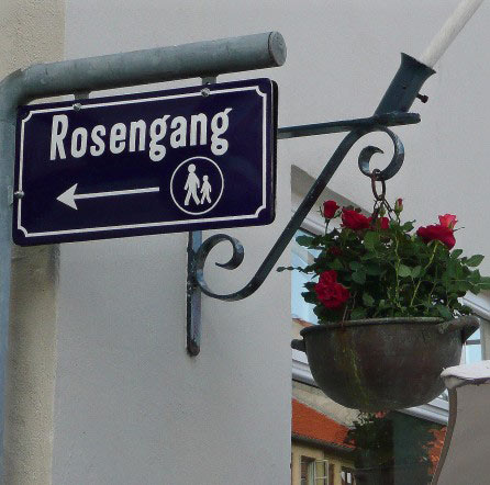 22_Rosengang-446x442